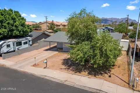 View/Area - 403 S Cardinal Dr, Apache Junction, AZ 85120 photo 2 of 16