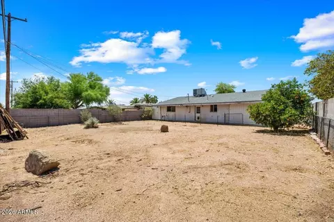 Exterior - 403 S Cardinal Dr, Apache Junction, AZ 85120 photo 3 of 7