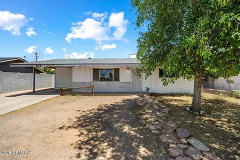 403 S Cardinal Dr, Apache Junction, AZ 85120