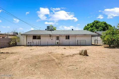 Exterior - 403 S Cardinal Dr, Apache Junction, AZ 85120 photo 1 of 7