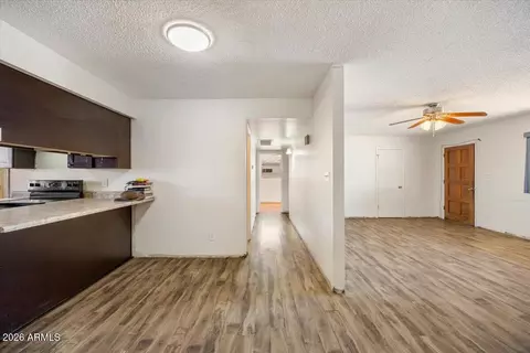 Entry Way - 403 S Cardinal Dr, Apache Junction, AZ 85120 photo 2 of 3