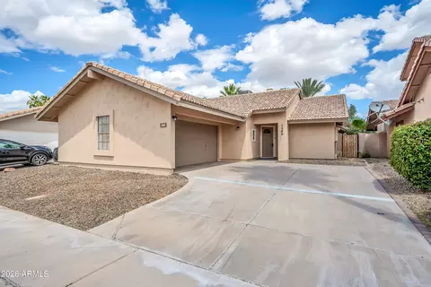1360 W Folley St, Chandler, AZ 85224