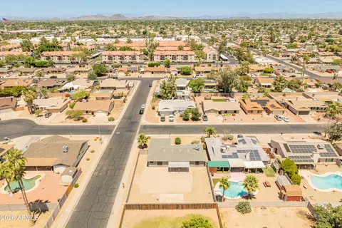 View/Area - 4041 W Pershing Ave, Phoenix, AZ 85029 photo 7 of 12