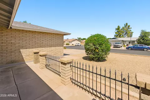 Exterior - 4041 W Pershing Ave, Phoenix, AZ 85029 photo 9 of 10