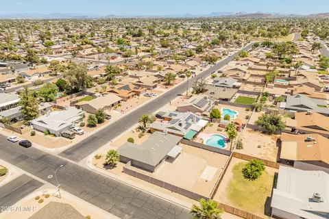 View/Area - 4041 W Pershing Ave, Phoenix, AZ 85029 photo 6 of 12
