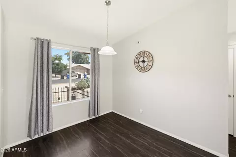 Dining - 4041 W Pershing Ave, Phoenix, AZ 85029 photo 1 of 1