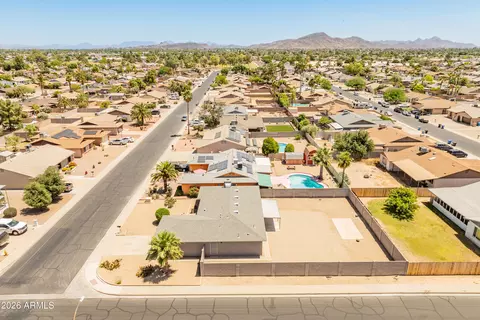 View/Area - 4041 W Pershing Ave, Phoenix, AZ 85029 photo 5 of 12