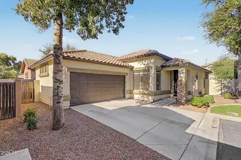 1243 S Emmett Dr, Chandler, AZ 85286