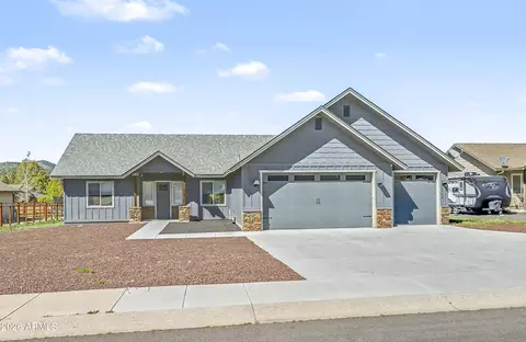 2762 W Highland Meadows Dr, Williams, AZ 86046