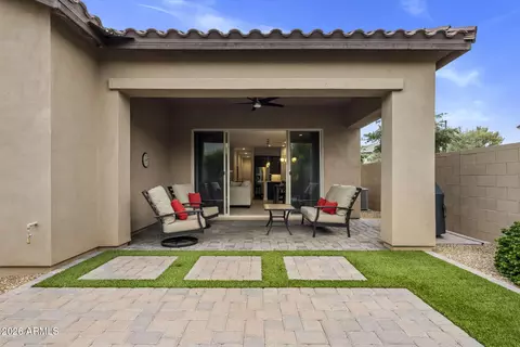 Exterior - 6610 E Marisa Ln, Phoenix, AZ 85054 photo 10 of 17