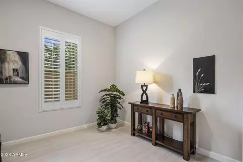 Entry Way - 6610 E Marisa Ln, Phoenix, AZ 85054 photo 1 of 1