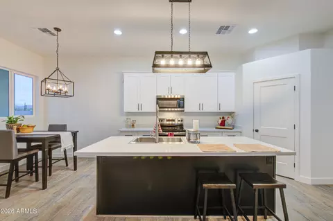Kitchen - 10544 E Baltimore St, Apache Junction, AZ 85120 photo 5 of 6