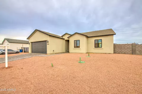 Exterior - 10544 E Baltimore St, Apache Junction, AZ 85120 photo 9 of 11