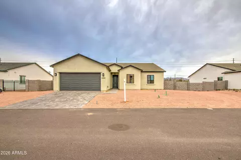 Exterior - 10544 E Baltimore St, Apache Junction, AZ 85120 photo 10 of 11