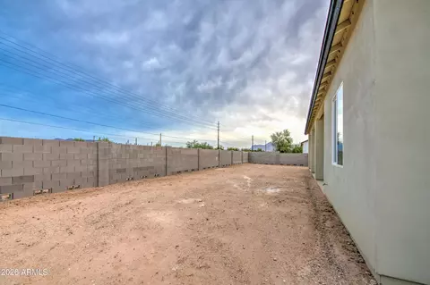 Exterior - 10544 E Baltimore St, Apache Junction, AZ 85120 photo 5 of 11