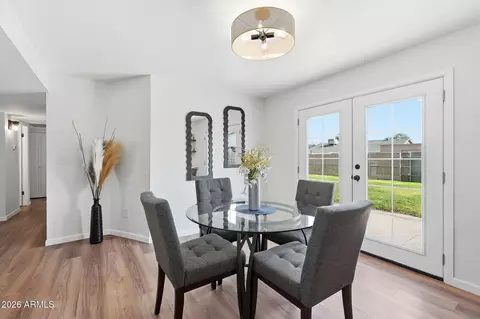 Dining - 247 E Fordham Dr, Tempe, AZ 85283 photo 1 of 1