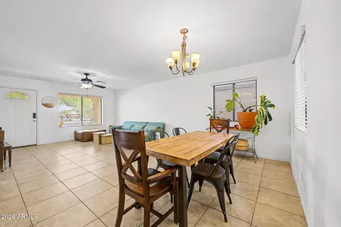 Dining - 2743 E Tamarisk Ave, Phoenix, AZ 85040 photo 2 of 3
