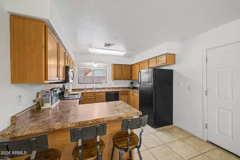 Kitchen - 2743 E Tamarisk Ave, Phoenix, AZ 85040 photo 1 of 3