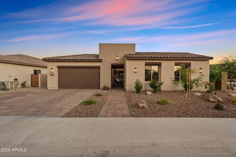 4823 W Flat Iron Ct, Queen Creek, AZ 85142