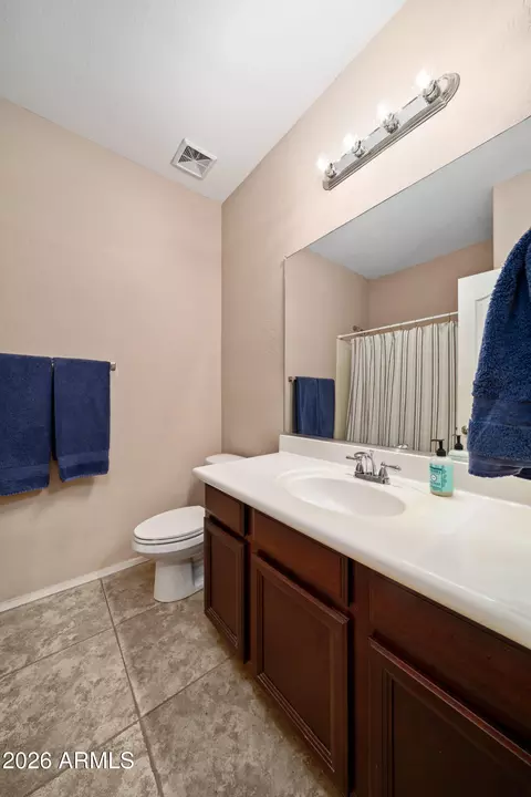 Bath - 742 E Kingbird Dr, Gilbert, AZ 85297 photo 1 of 3
