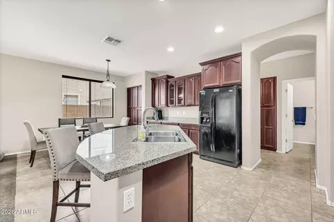 Kitchen - 742 E Kingbird Dr, Gilbert, AZ 85297 photo 3 of 4
