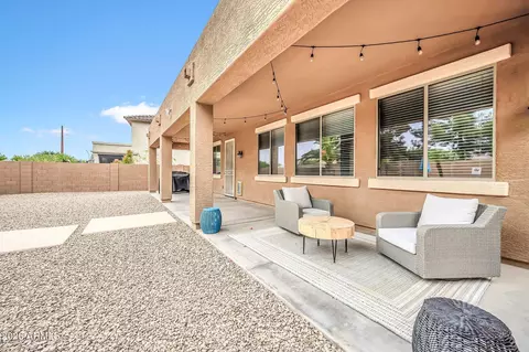 Exterior - 742 E Kingbird Dr, Gilbert, AZ 85297 photo 6 of 8