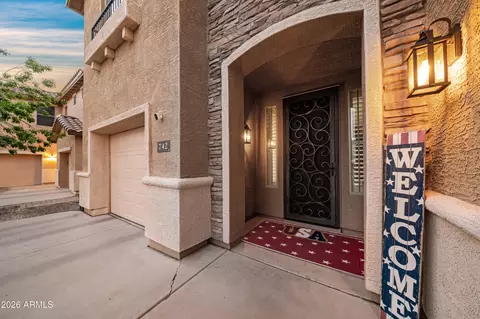 Exterior - 742 E Kingbird Dr, Gilbert, AZ 85297 photo 4 of 5