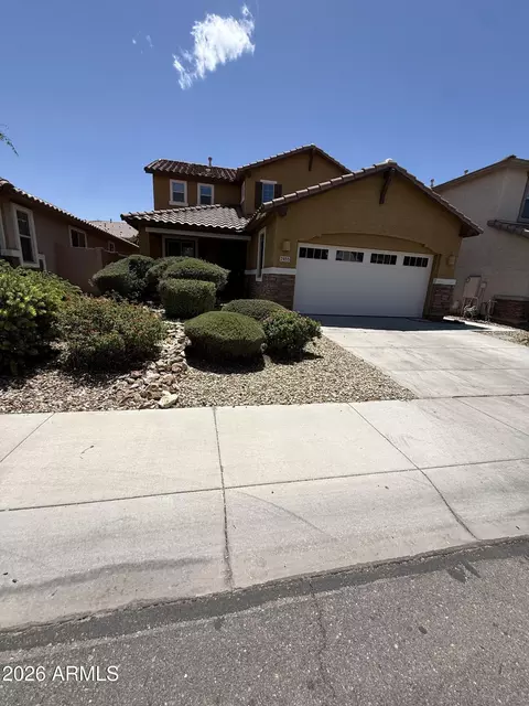 2955 E Saltsage Dr, Phoenix, AZ 85048