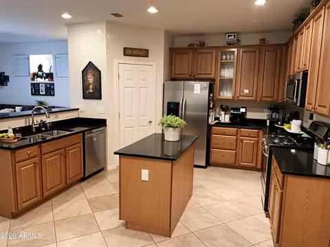 Kitchen - 2955 E Saltsage Dr, Phoenix, AZ 85048 photo 1 of 1