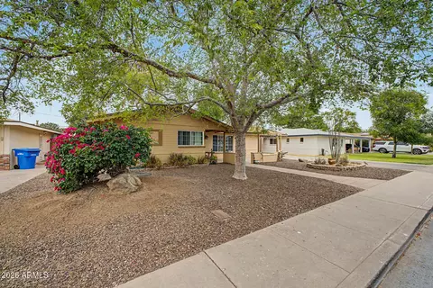2410 N 39th Pl, Phoenix, AZ 85008