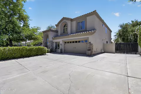 Exterior - 2861 E Brooks Ct, Gilbert, AZ 85296 photo 2 of 5