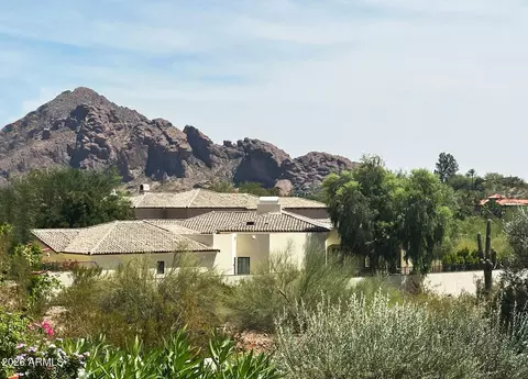3800 E Lincoln Dr #45, Phoenix, AZ 85018