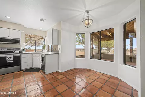 Kitchen - 6 Buckskin Ln, Sonoita, AZ 85637 photo 1 of 5