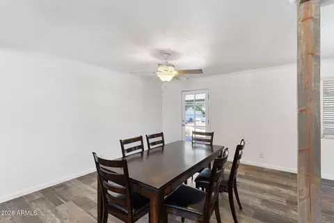 Dining - 317 E Griswold Rd, Phoenix, AZ 85020 photo 1 of 5