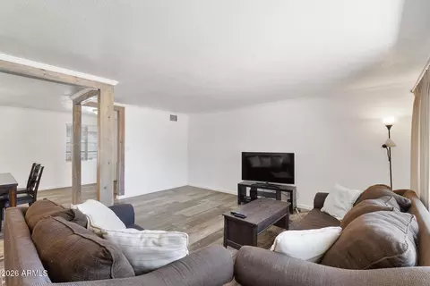 Living - 317 E Griswold Rd, Phoenix, AZ 85020 photo 1 of 5