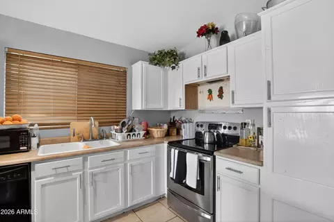 Kitchen - 1635 E Ash Ave, Buckeye, AZ 85326 photo 2 of 3