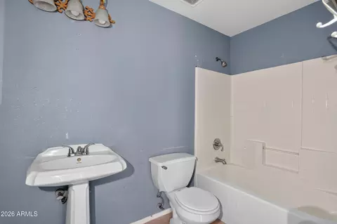 Bath - 1635 E Ash Ave, Buckeye, AZ 85326 photo 2 of 2