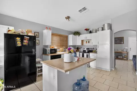 Kitchen - 1635 E Ash Ave, Buckeye, AZ 85326 photo 1 of 3