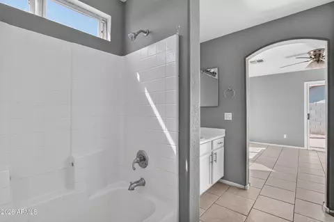 Bath - 1635 E Ash Ave, Buckeye, AZ 85326 photo 1 of 2