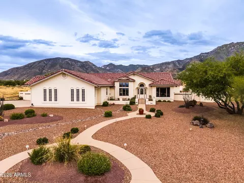 Exterior - 5851 E Blue Oak Ct, Hereford, AZ 85615 photo 14 of 14