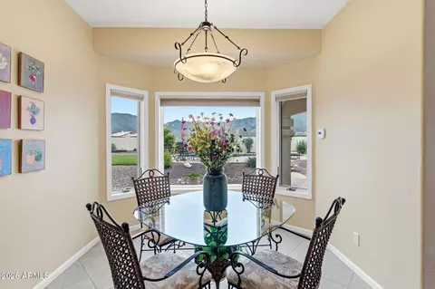 Dining - 5851 E Blue Oak Ct, Hereford, AZ 85615 photo 5 of 6