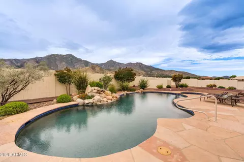 Exterior - 5851 E Blue Oak Ct, Hereford, AZ 85615 photo 8 of 14