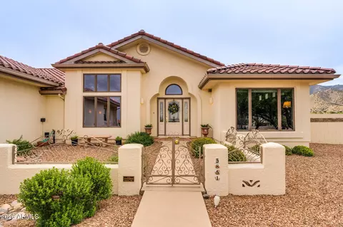 Exterior - 5851 E Blue Oak Ct, Hereford, AZ 85615 photo 4 of 14