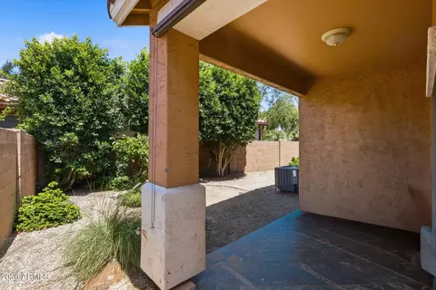Exterior - 881 S Porter St, Gilbert, AZ 85296 photo 2 of 4