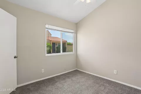 4848 W Rose Ln, Glendale, AZ 85301