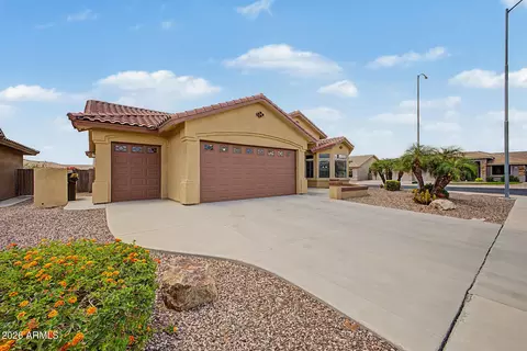 2746 S Elderwood Cir, Mesa, AZ 85209