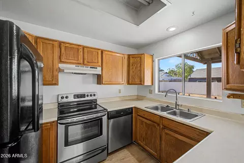 1540 E Todd Dr, Tempe, AZ 85283