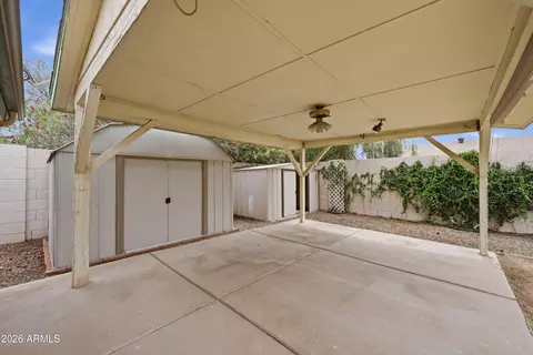 Exterior - 891 W 4th Ave, Apache Junction, AZ 85120 photo 4 of 5