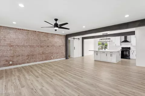 Living - 7201 N 16th Dr, Phoenix, AZ 85021 photo 1 of 4