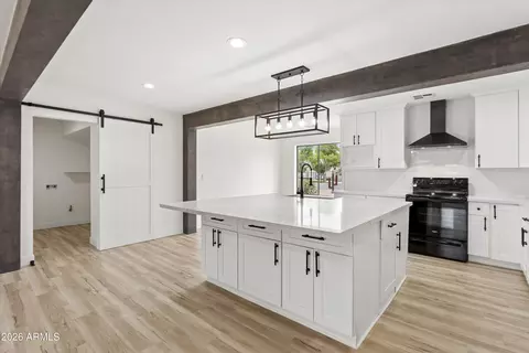 7201 N 16th Dr, Phoenix, AZ 85021
